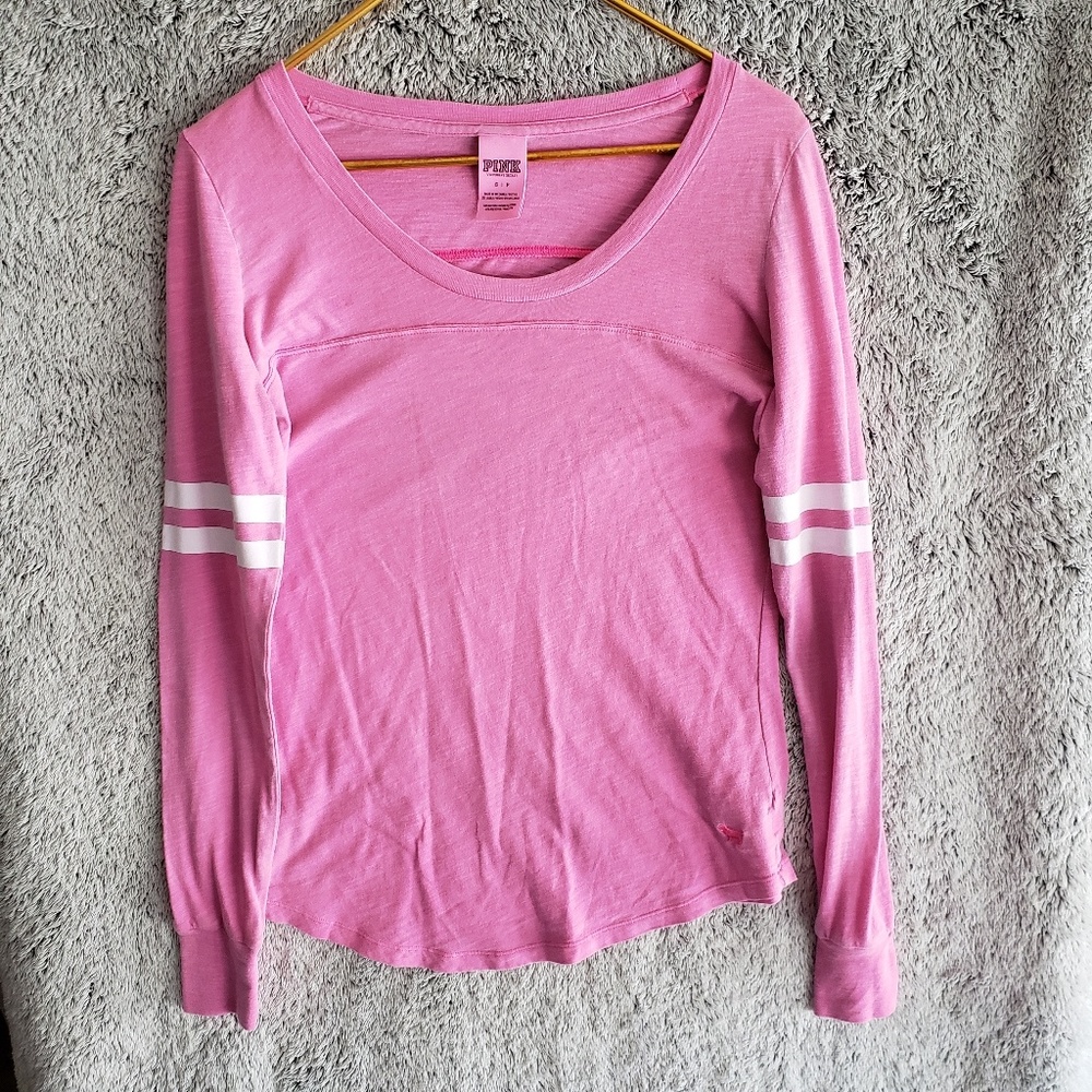 Used Sz S VS PINK Scoopneck Long Sleeve T-Shirt